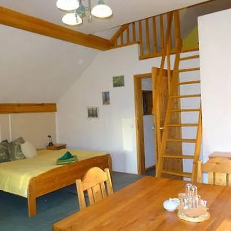 Elbschloss Ξενοδοχείο *